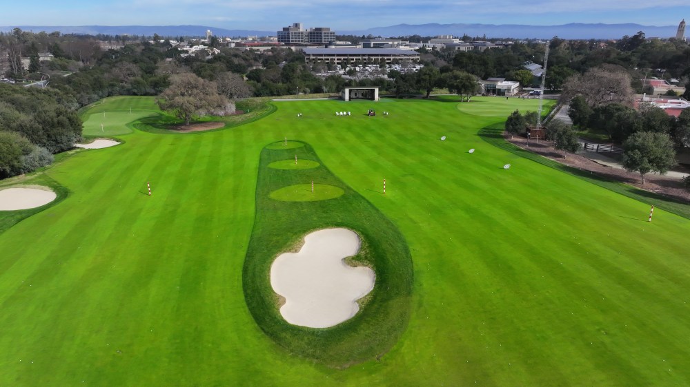 Stanford's Siebel Varsity Golf Training Complex. (Photo: Stanford Athletics)